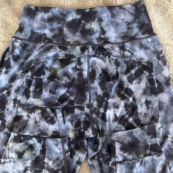Athleta Salutation Stash High Rise Printed Jogger - Calypso - Picture 2 of 11